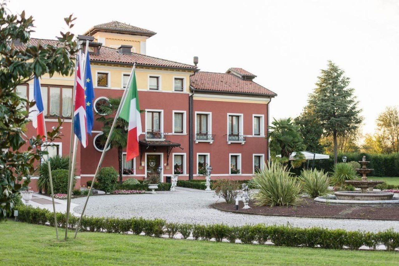 Park Hotel Villa Vicini Preganziol Exteriör bild